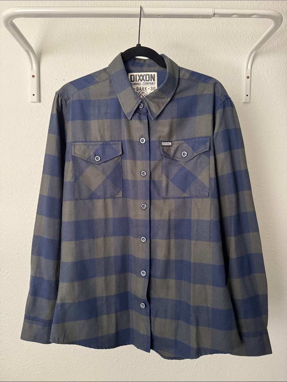 DIXXON “0-Dark-30” women's Blue and Gray Plaid Button-Down flannel Shirt